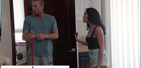  Naughty America - Chloe Amour fucks neighbor to thank him for his pest control help